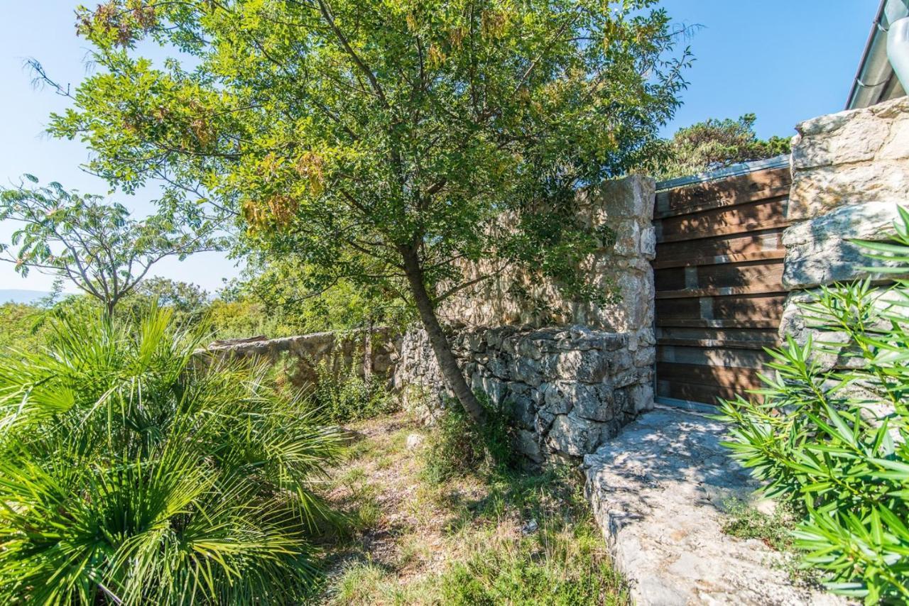 Villa Menta 2 2445 Malinska Kültér fotó